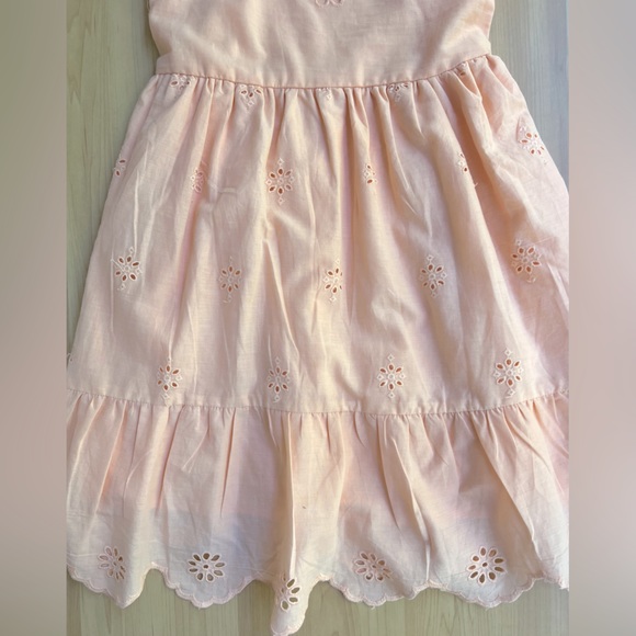 JAPNA - GIRL'S EYELET DRESS / Size 10 / Color  peach / Rouched back / - Picture 9 of 10